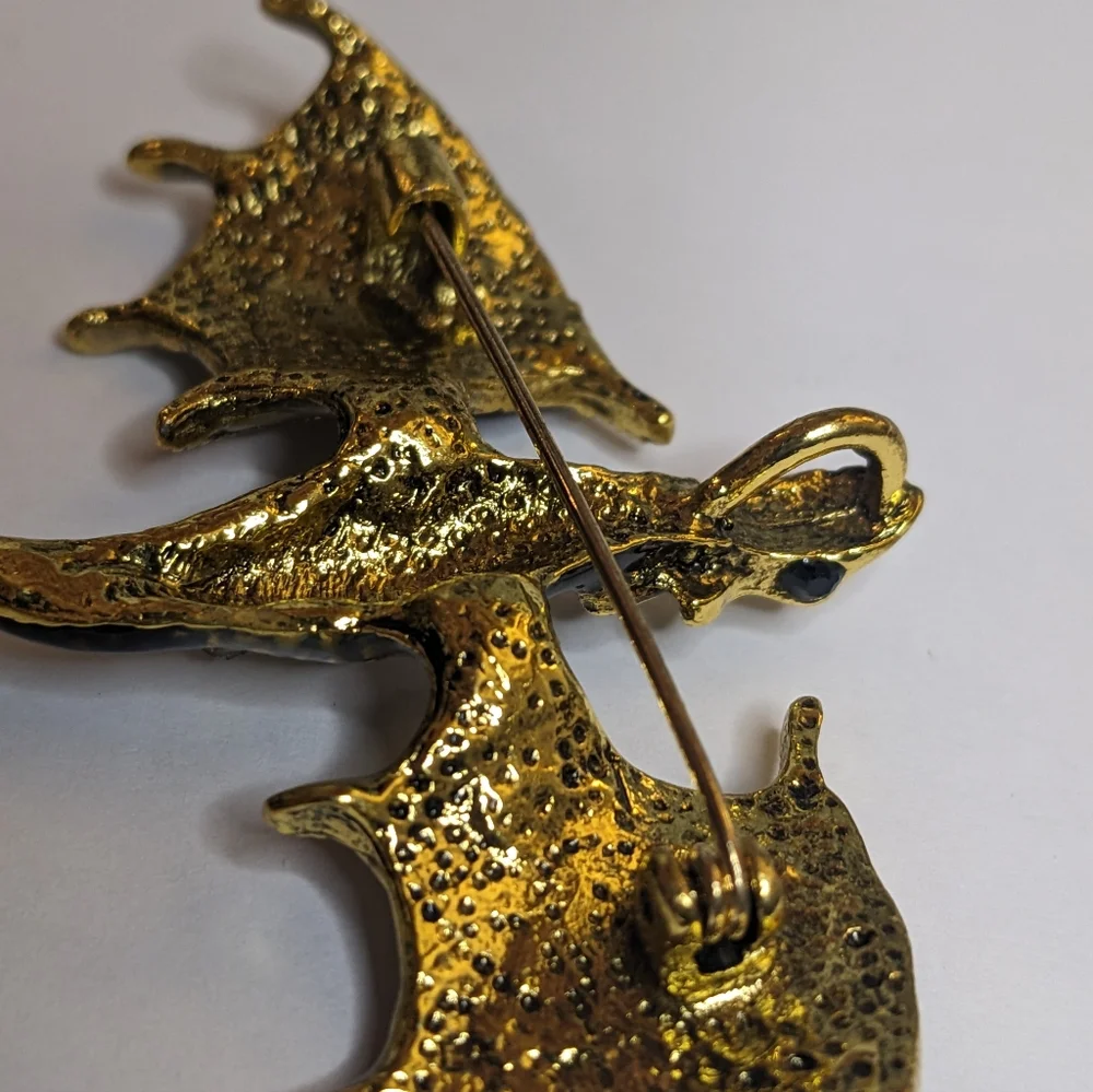 Mystical Dragon Enamel and Purple Rhinestone Brooch‎ / Pendant